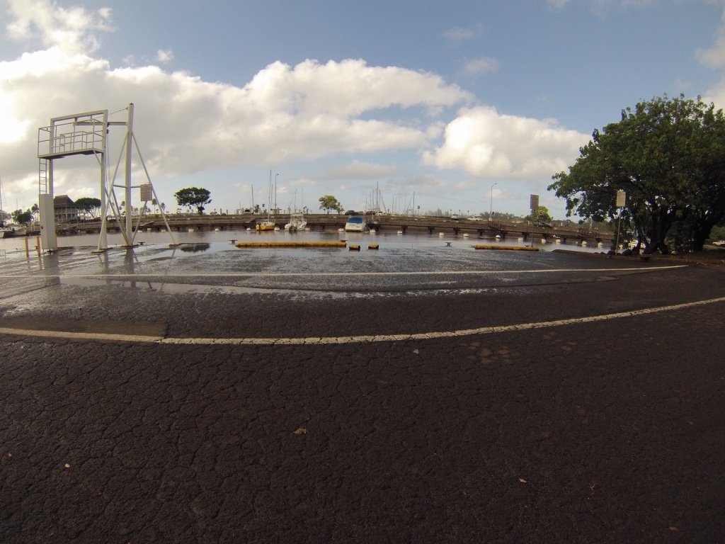 Example of Harbor Surge in Haleiwa, February 2016