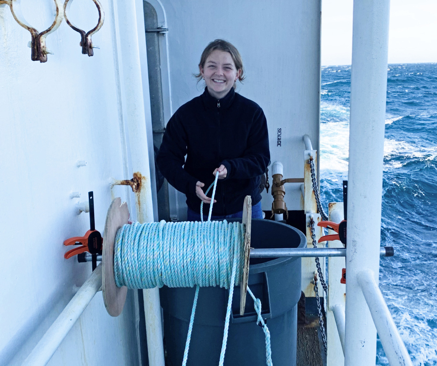 Ami Vice splicing and marking spools of rope in preparation for Maka Nui deployments Ami Vice splicing and marking spools of rope in preparation for Maka Nui deployments